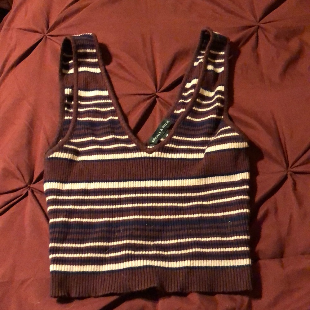 kendall and kylie crop top